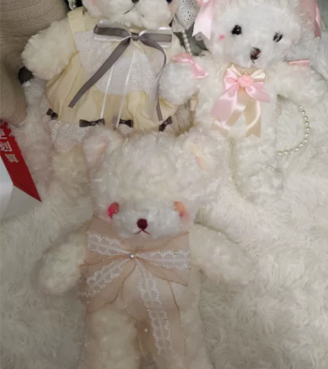 出jk Lolita 熊包，图一三个 左上...