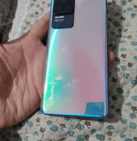 红米k50pro  12加256。成色好。...