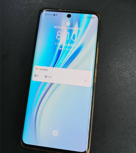 荣耀V40轻奢版  正常使用。 换了mat...