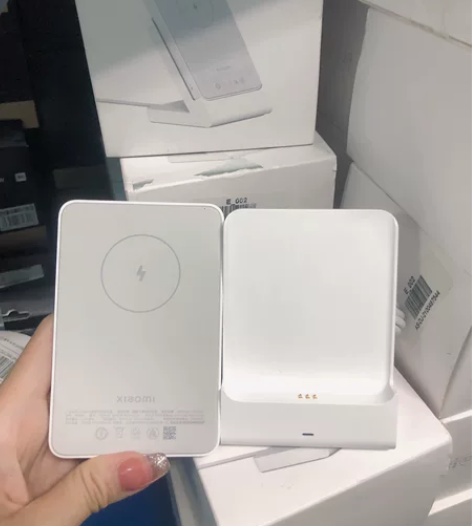 小米原装正品磁吸无线充电宝 支持苹果13 ...