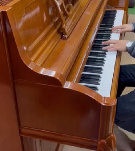 英昌UC118 韩国高端琴 音色明亮灵动 ...