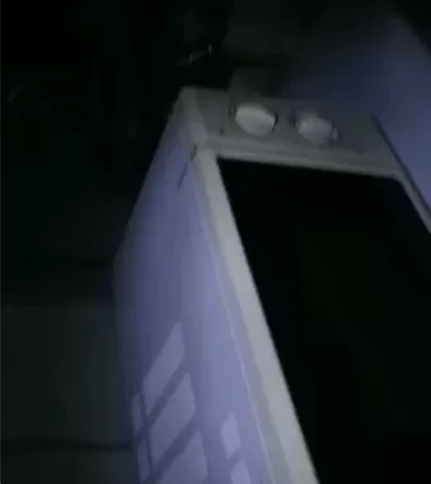 微波炉一台，95.9%新，没用过，我试过一...