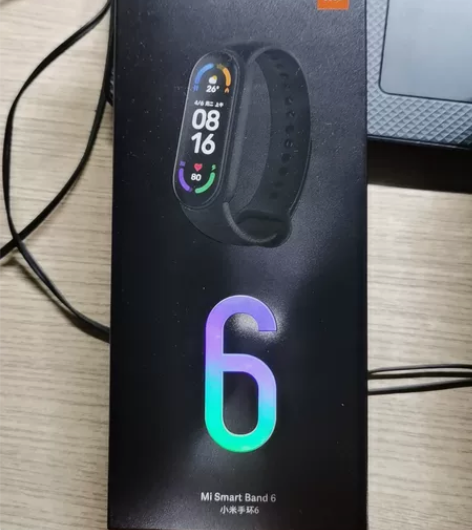 小米手环6，全新未拆封，保修还有1年，保真...