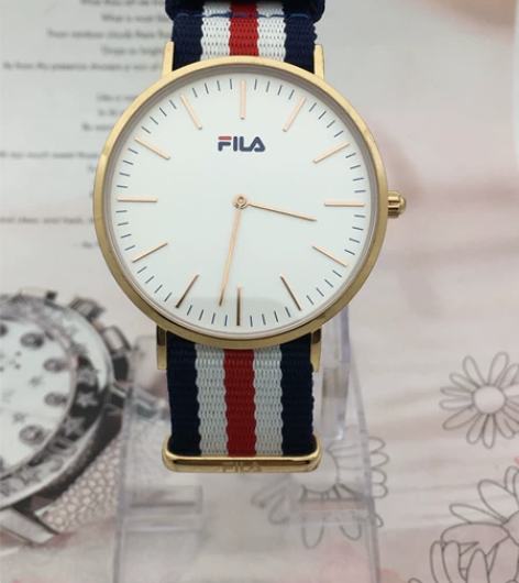 捡漏捡漏！FILA斐乐男士石英表简约大气休...