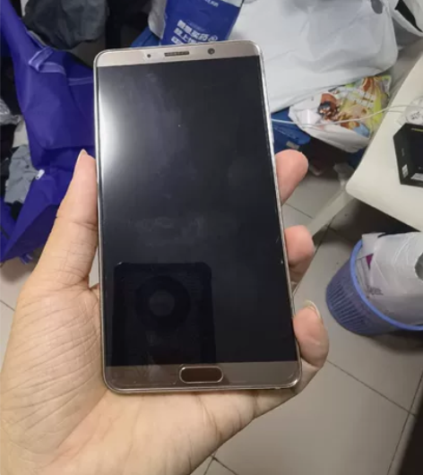 华为mate10，金色，给母亲换手机了，淘...