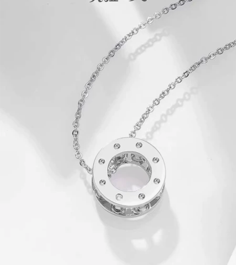 克拉恋人珠宝 雅典娜系列 银色旋转罗马 钻...