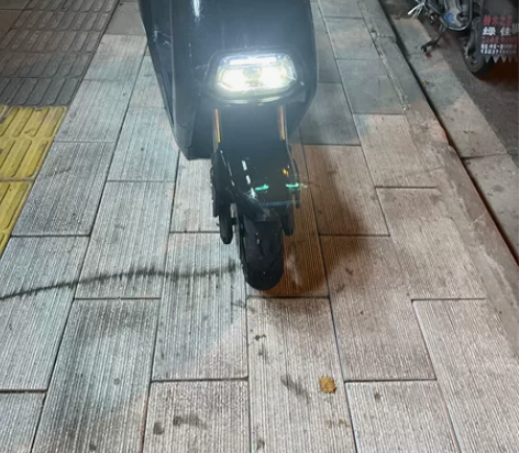 72v台铃石墨烯电动车 台铃旗下的金箭电动...