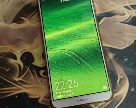 华为畅享7S，4+64G，家里老人用的，左...