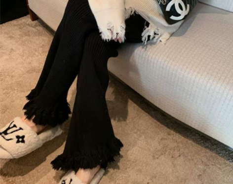 女士休闲裤 感兴趣的话点“我想要”和我私聊...