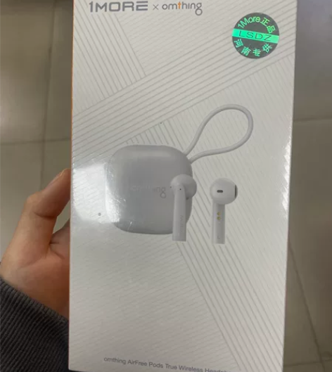 1More omthing雪山白 耳机全新...