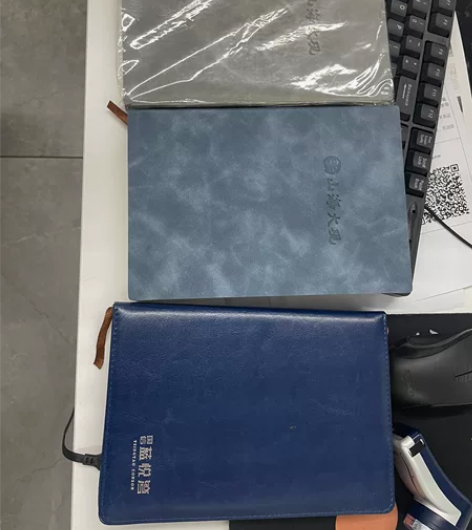 闲置换钱:牛皮日记本 全新未开封 种类繁多...