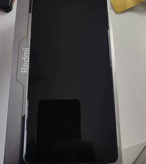 红米k40游戏增强版，买来之后打过几次游戏...