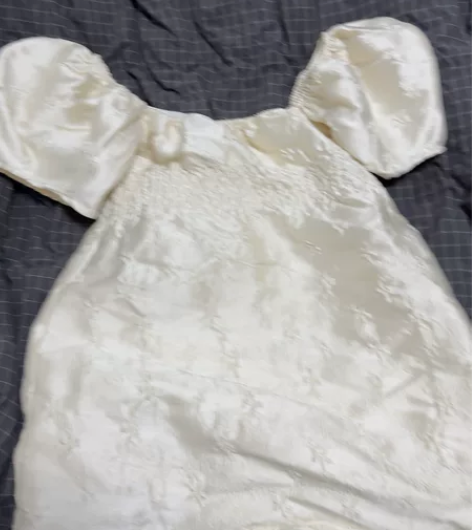 朝花夕拾, 白色公主裙 感兴趣的话点“我想...