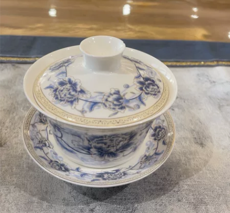 盖碗景德镇  茶馆微瑕品 感兴趣的话点“我...