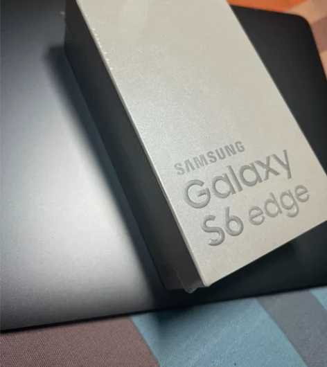 三星Galaxy S6 edge 全新未拆...