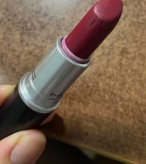 MAC口红 630色号 过期了 21年 专...