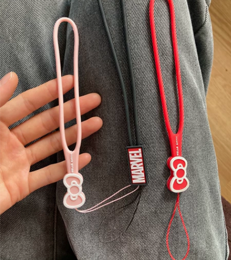 限量版迪士尼原装手机挂绳 有红色 粉色 黑...