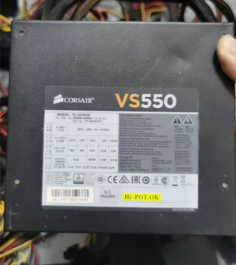 海盗船 VS550 550W电源 功能正常...