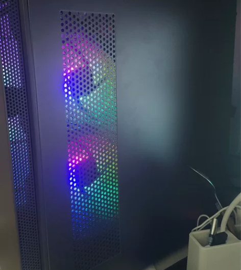 主机机箱KM9PRO，才买两个月，无任何磕...