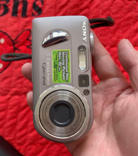 索尼 p10,数码相机,品相不错,未试过机...