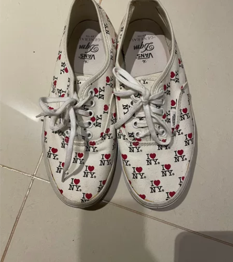 vans ny图案 穿了2次 尺码41 成...
