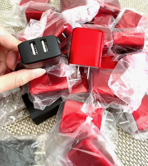 维肯双usb充电头充电器 全新12元包邮