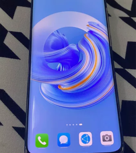 华为mate50pro 8+256g 曜金...