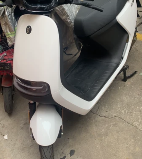 九号E100电动车，全新全新，，，各种膜没...