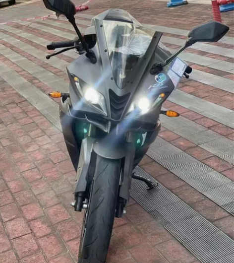 转让一台二手机车飞鹰R25,车况挺新的,无...