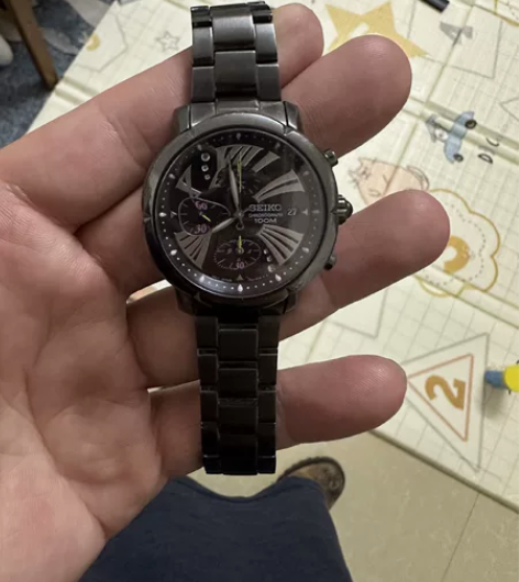 精工女装手表，老婆换了苹果手表，现在把这个...