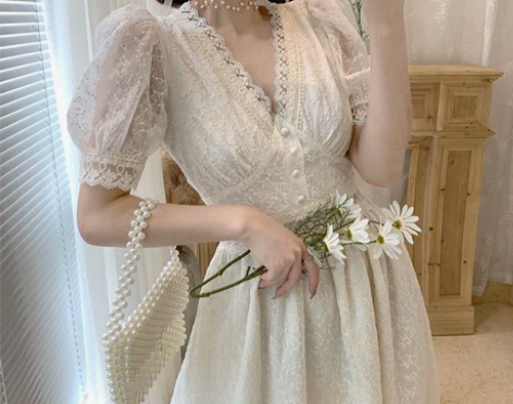 夏季新款收腰气质茶歇法式裙女中长款v领蕾丝...