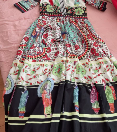 全新民族风连衣裙 实体店买来一次没穿过 有...