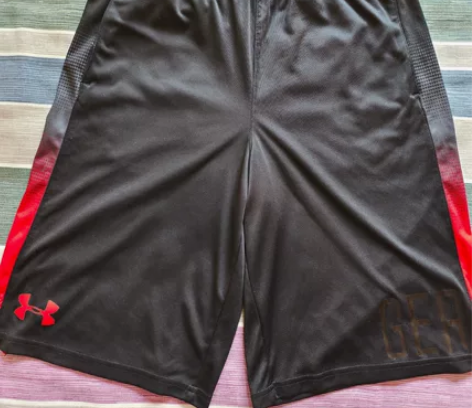 男娃篮球短裤150-155 感兴趣的话点“...