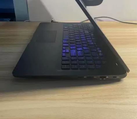 GTX1050 4G游戏本 神舟I5 八代...