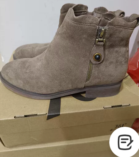 卓诗尼女短靴，新百伦女板鞋，不喜欢了，便宜...