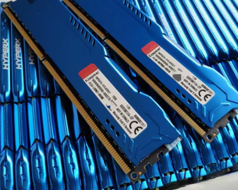 金士顿 8G DDR3 1600 台式机马...