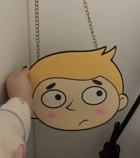 少女心挎包女 日韩可爱软妹娃娃头搞怪斜挎包...