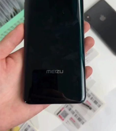 魅族17 8+128成色靓 感兴趣的话点“...