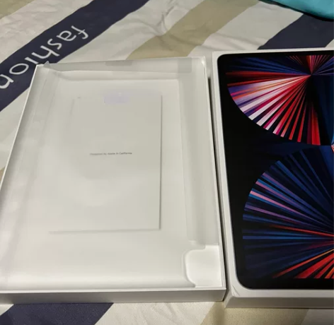 256GB iPad pro 12.9 国...