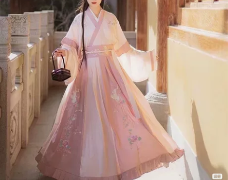 【飞羽】汉服晋制 萤火虫原创汉服 飞羽...