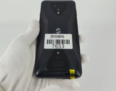 黑鲨 游戏手机3S 12+128G 天云黑...