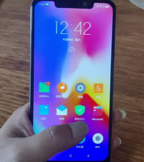 双11换机，老人自用99新摩托罗拉P30，...