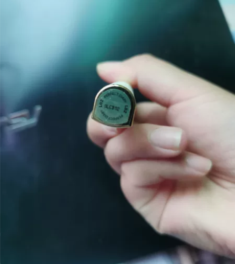 完美日记口红Lo2,仅试色,18包邮 感兴...