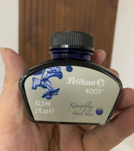 百利金黑金墨水62ML有土耳其蓝，皇家蓝，...