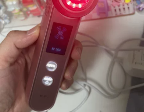 雅萌10T-plus美容仪，99.999新...