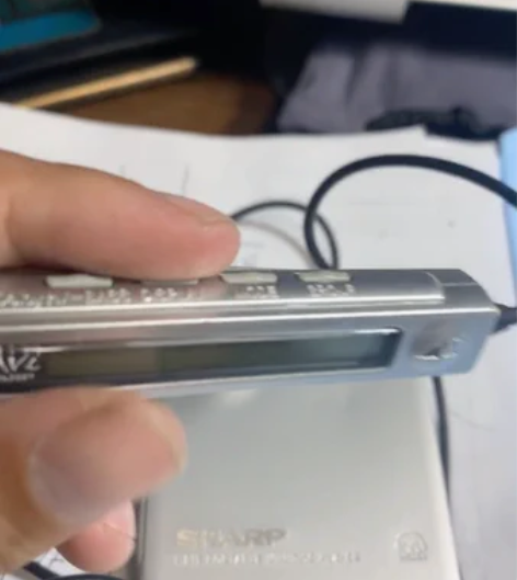 SHARP 夏普DS8 MD单放随身听，银...
