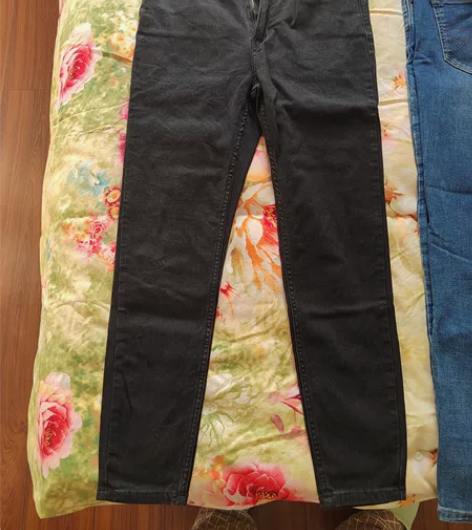 2022年秋冬新款灰黑色紧身小脚牛仔裤女高...