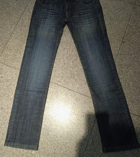 福利！全新女士低腰水洗灰蓝色偏修身小直筒九...