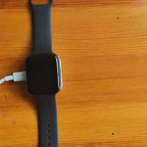 魅族watch,有磕碰,有贴膜(屏幕本身我...