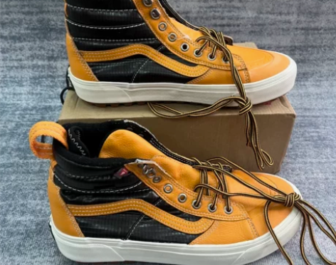 全新捡漏42码VANS SK8-Hi冬季男...